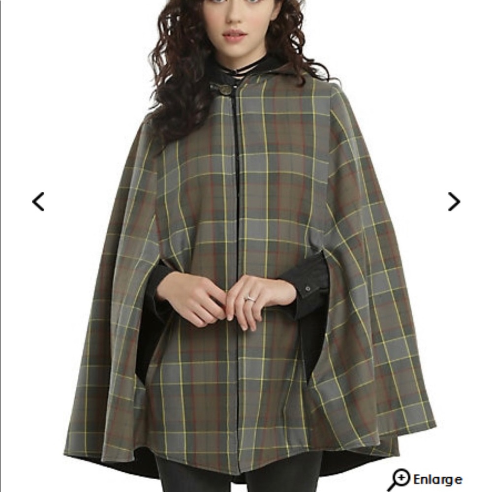 ISO outlander cape. DO NOT BUY
